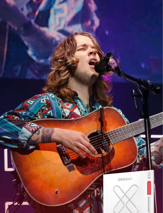 BILLY STRINGS